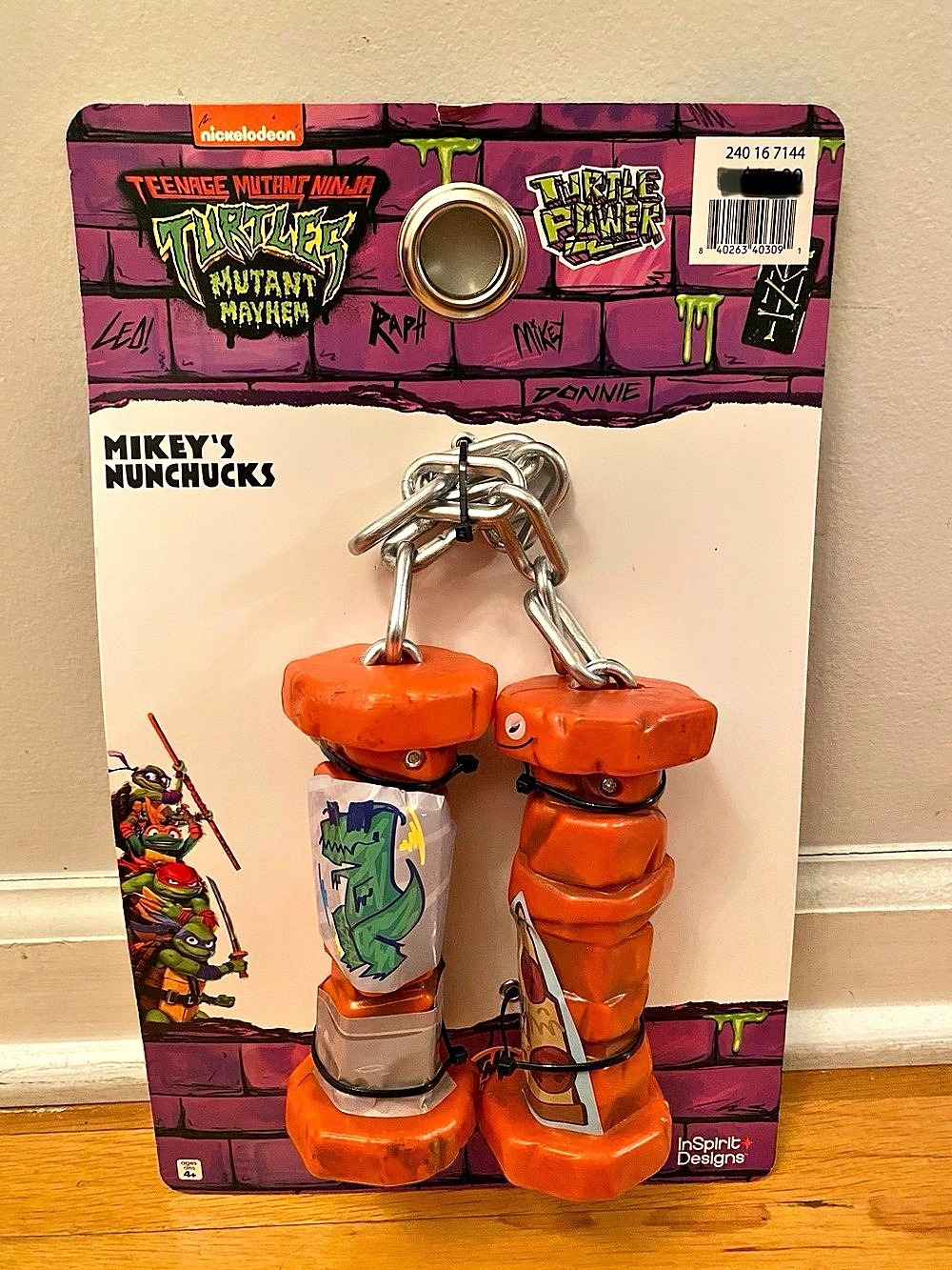 Nickelodeon Teenage Mutant Ninja Turtles Michelangelo Nunchucks Michelangelo